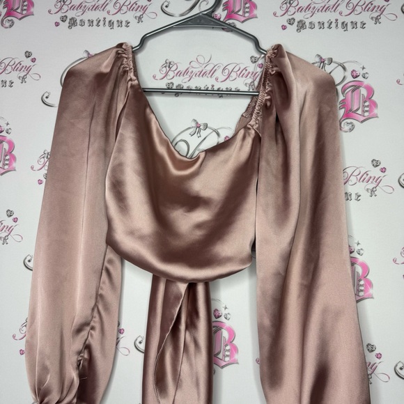 Dynamite crop top tie up ribbon π bow back shiny luxe silky rose gold puff cuff - Picture 4 of 10